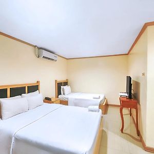Standard Cabanas
